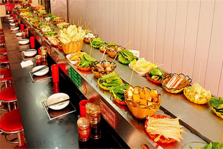 3萬能開轉(zhuǎn)轉(zhuǎn)小火鍋店嗎？答案揭秘，揭秘投資轉(zhuǎn)轉(zhuǎn)小火鍋的核心要素！(圖3)