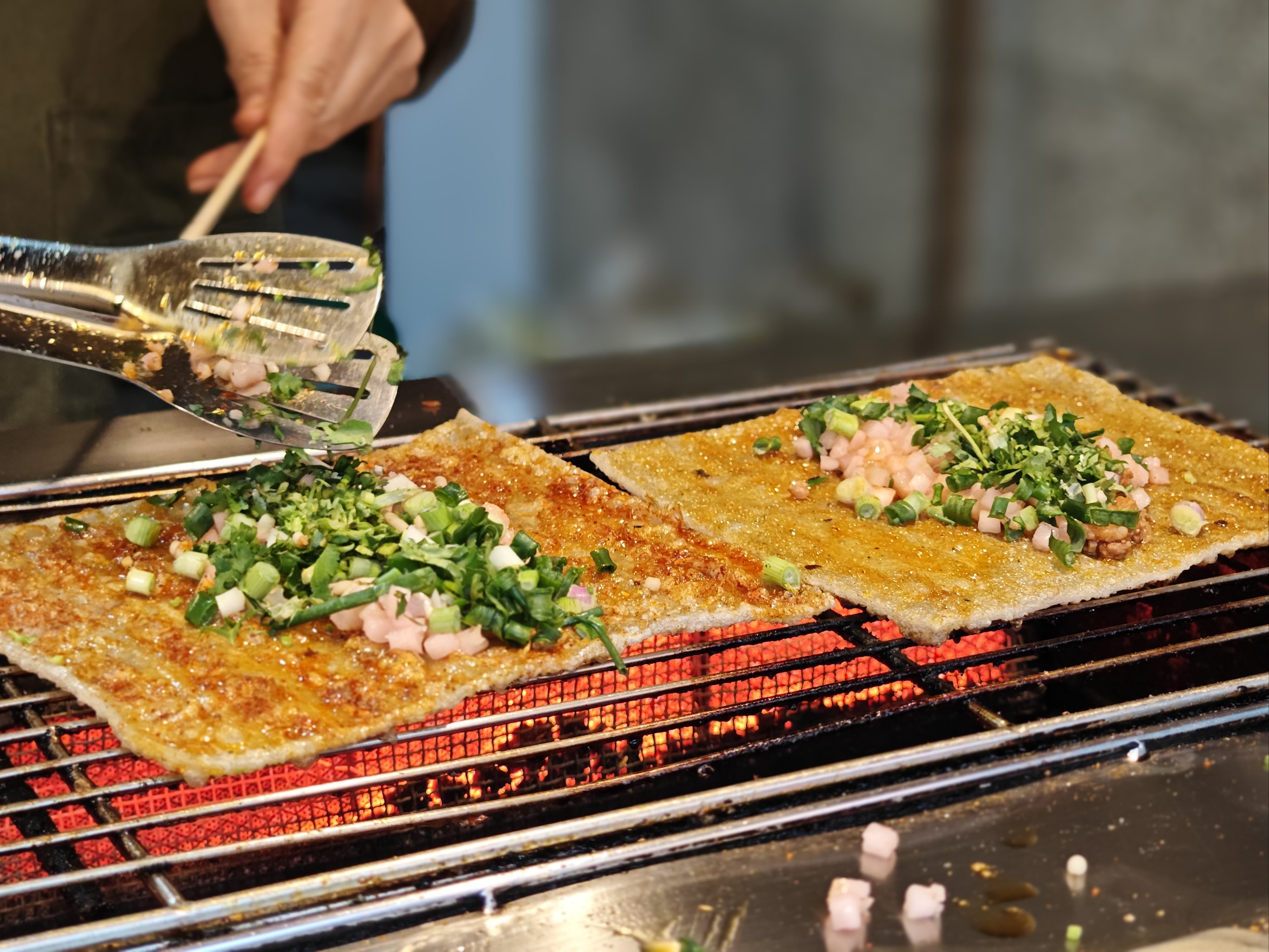 烤苕皮的做法：如何制作香脆可口的烤苕皮？(圖2)