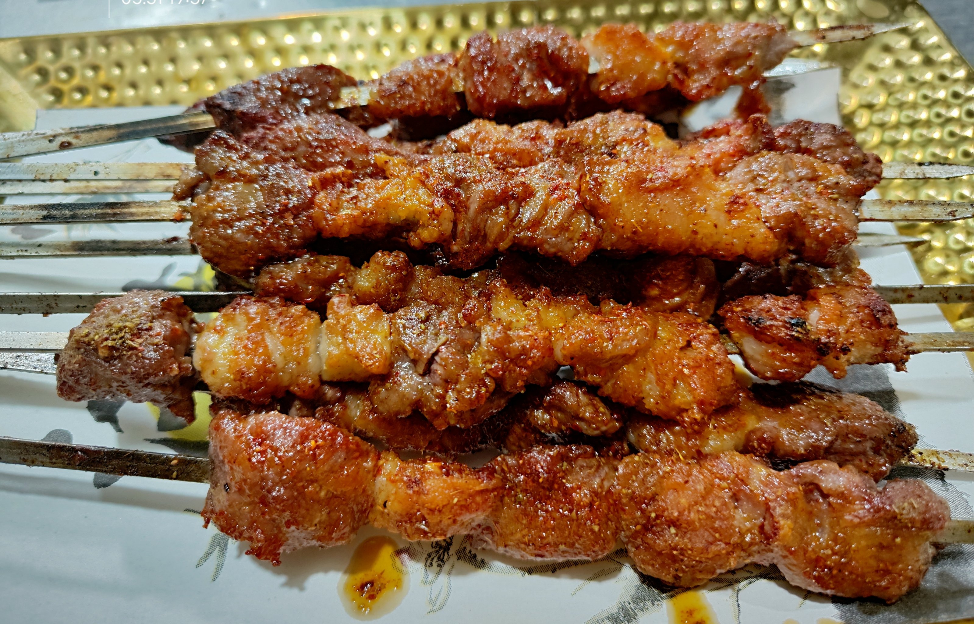 燒烤羊肉串的做法：如何制作美味的羊肉串，外焦里嫩口感絕佳？(圖3)