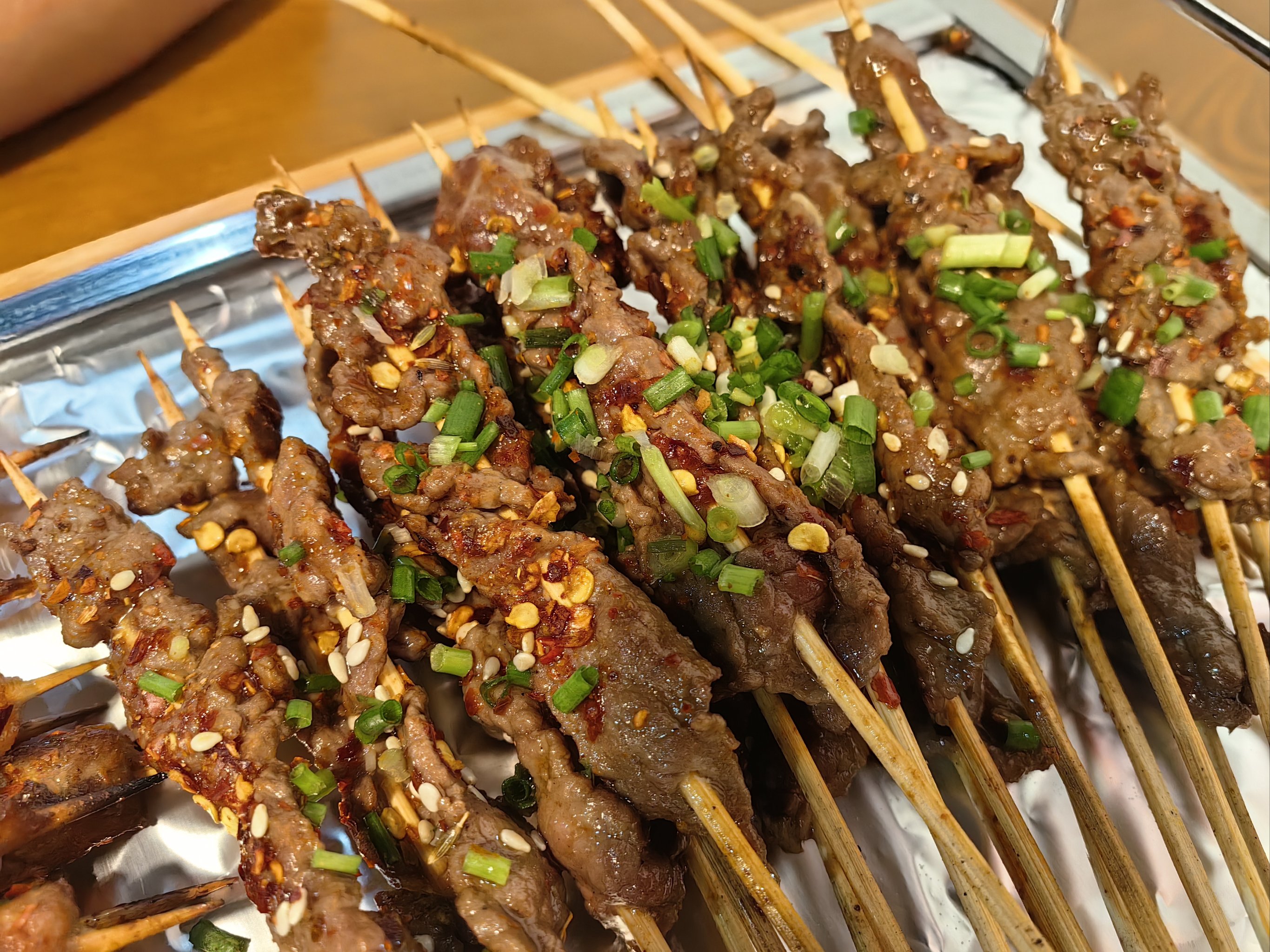 學(xué)特色燒烤培訓(xùn)：創(chuàng)業(yè)者如何快速掌握燒烤技巧？