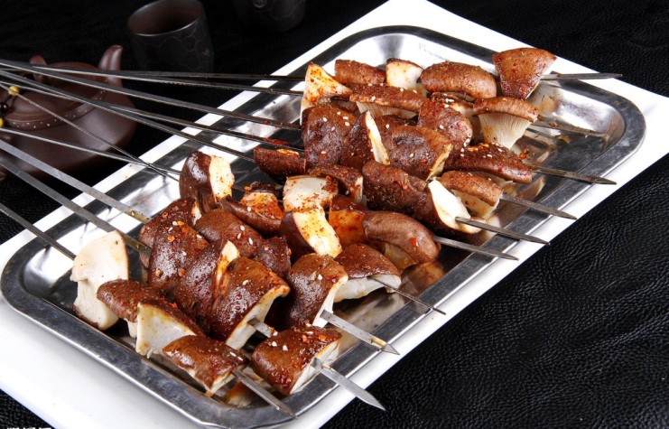 到什么地方學(xué)燒烤：如何找到最合適的燒烤培訓(xùn)課程？(圖3)