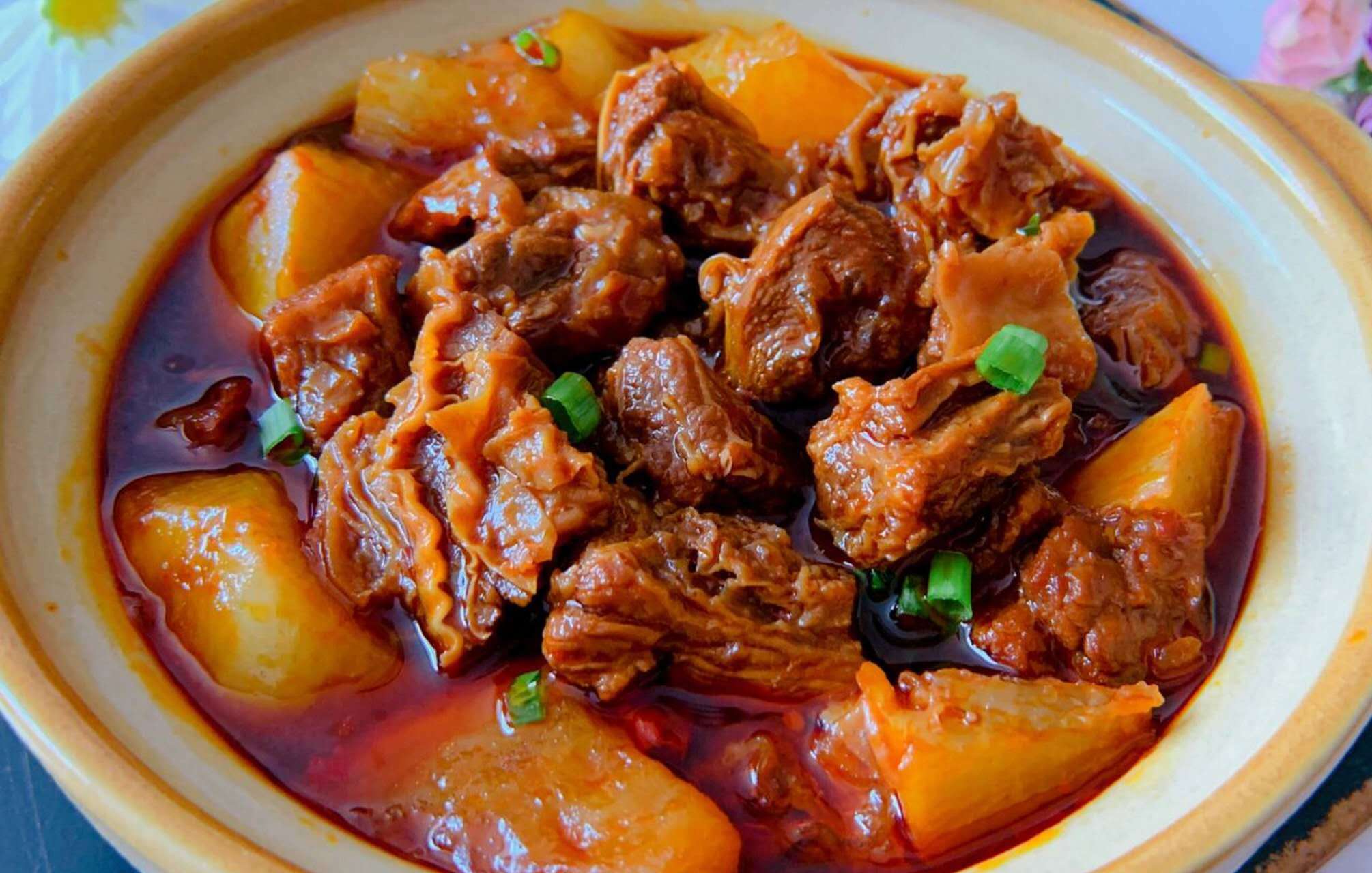 燉牛腩三放三不放，牛腩燉得軟爛入味的秘訣！(圖3)