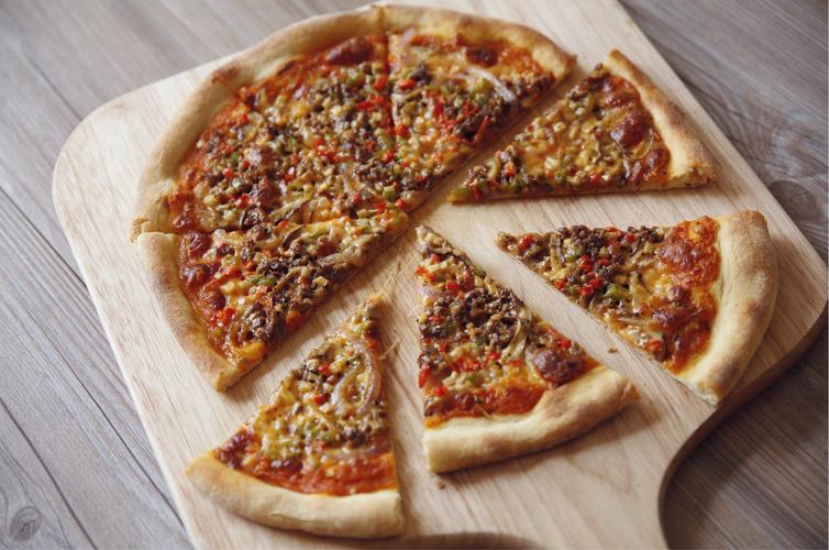 披薩面餅難做嗎？配方要準(zhǔn)，手法更重要！(圖2)