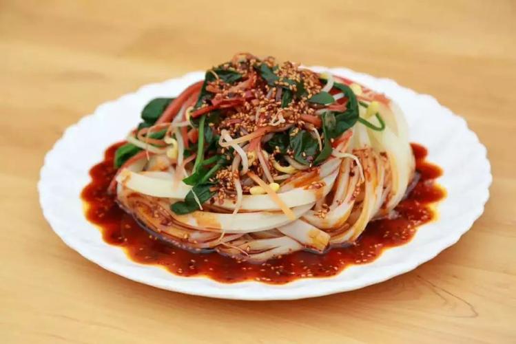 6元一份的涼皮能掙多錢(qián)？攤位利潤(rùn)怎么算，別被表象騙了！(圖2)