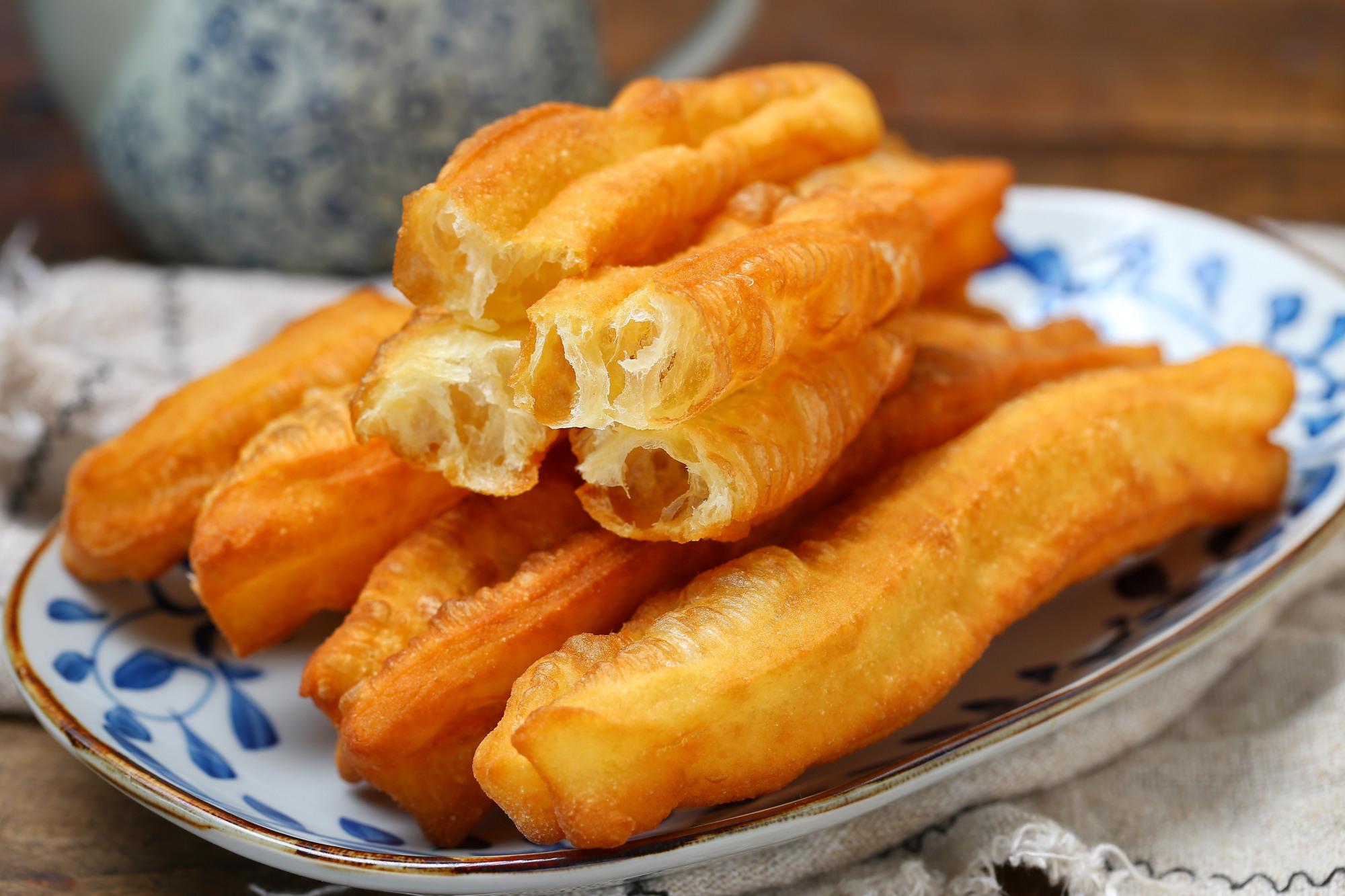 油條怎么炸才酥脆？學做配方，開店也不難！(圖3)