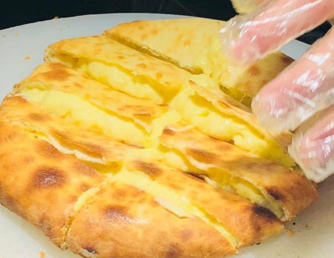 芝士榴蓮餅多少錢(qián)一個(gè)？成本高嗎，值得賣(mài)嗎！(圖2)