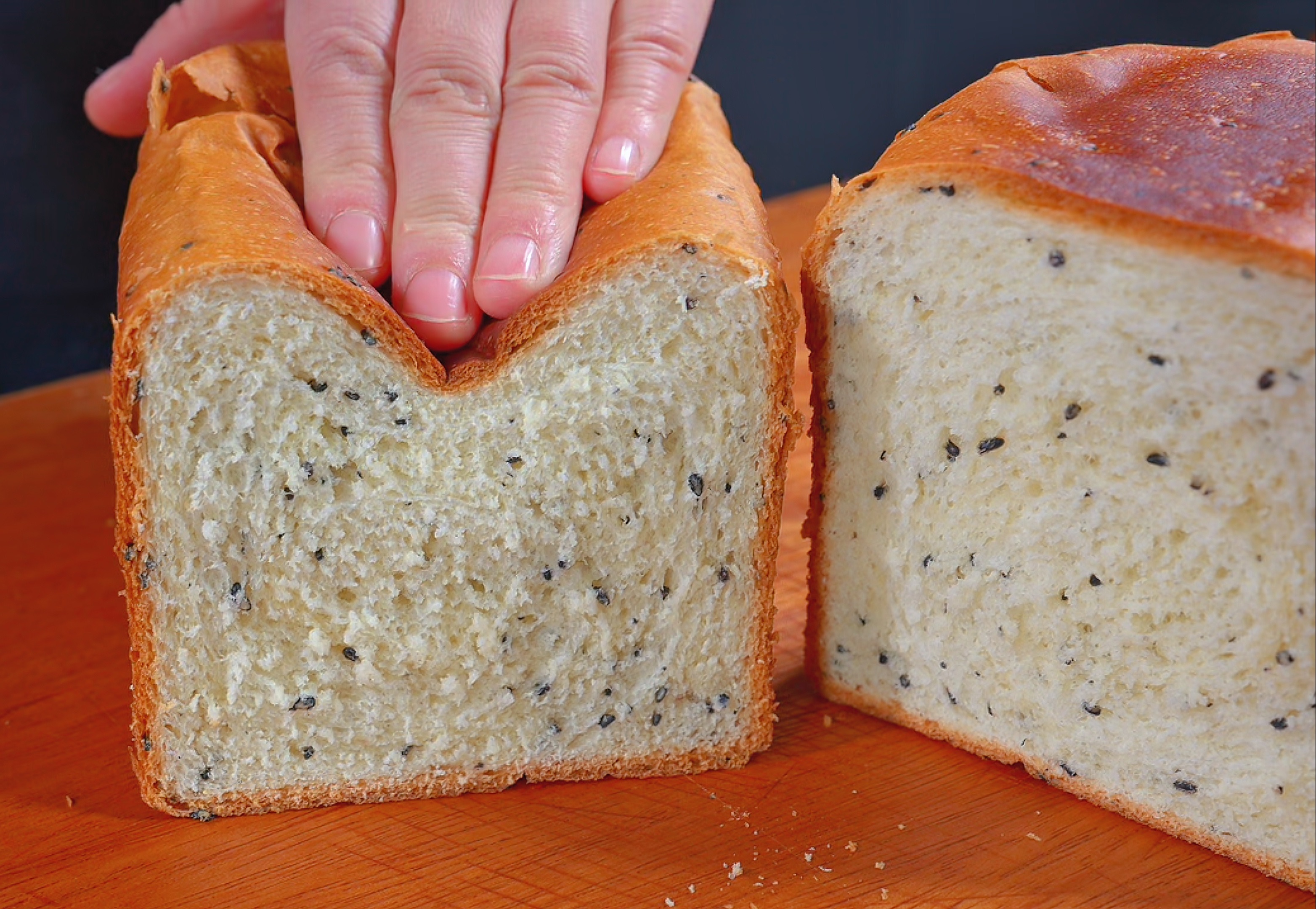 學(xué)做蛋糕烘焙哪個學(xué)校好？實戰(zhàn)教學(xué)靠譜嗎，創(chuàng)業(yè)小白別錯過！(圖2)