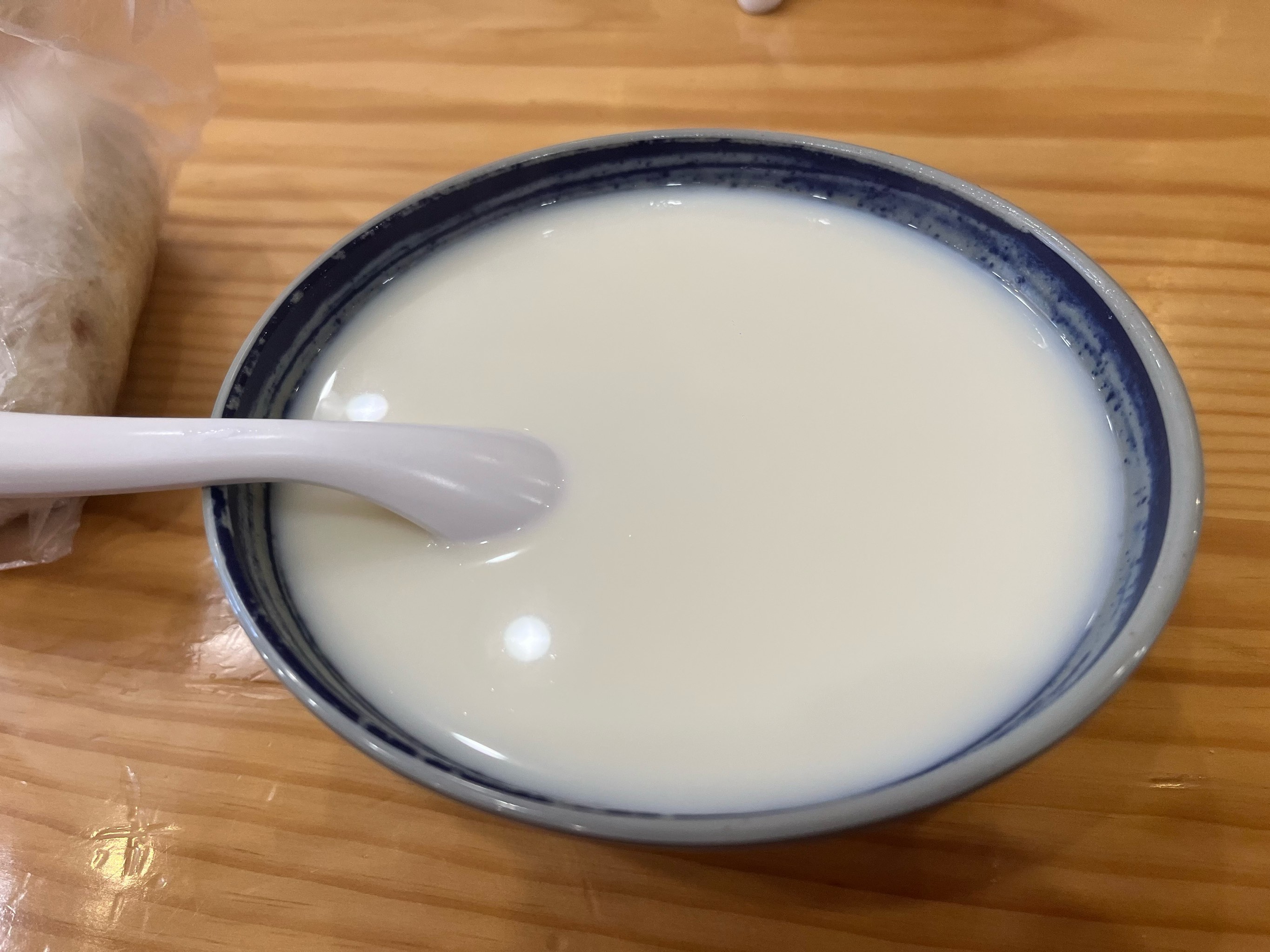 2元一杯豆?jié){利潤多少？本小利穩(wěn)，天天排隊爆單！(圖2)