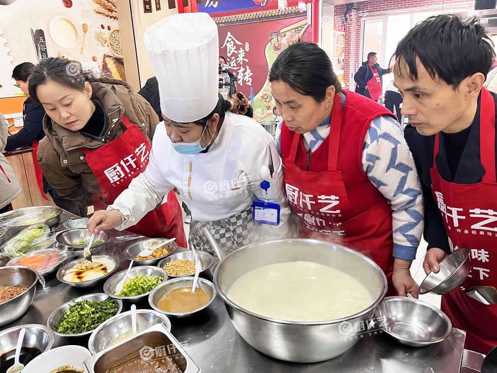 豆腐腦怎么做？方法簡單，出攤火爆！(圖4)