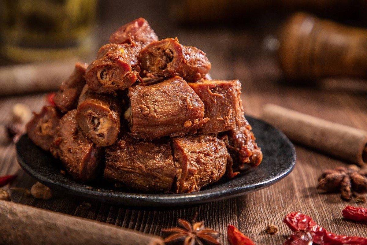 鴨貨鹵料配方好學(xué)嗎？秘訣公開，小白也能上手！(圖2)