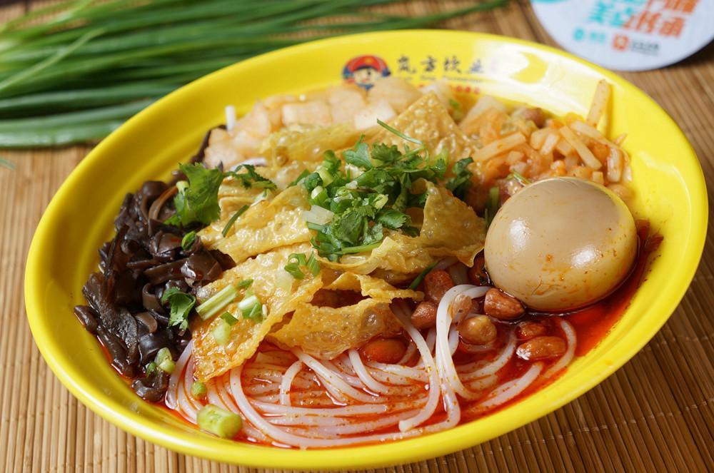 開螺螄粉店掙錢嗎？學會技巧，生意天天爆滿！