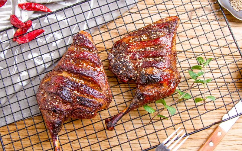 烤鴨腿的做法怎么學(xué)？掌握這幾步，擺攤輕松又賺錢！(圖3)