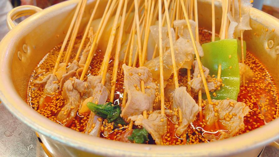 冷鍋串串的做法及佐料有多重要？學(xué)對(duì)配方，輕松日入千元不是夢(mèng)！(圖2)