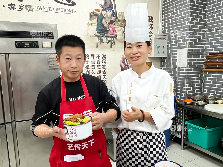 大學食堂檔口做什么比較好？選對品類，比位置更重要(圖3)