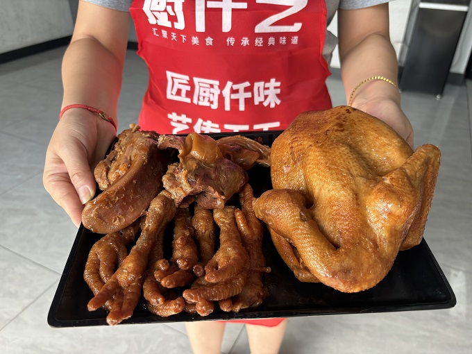 鹵鴨翅煮多久最入味？老鹵師揭秘：從選料到火候，手把手教你掌握黃金時間(圖4)