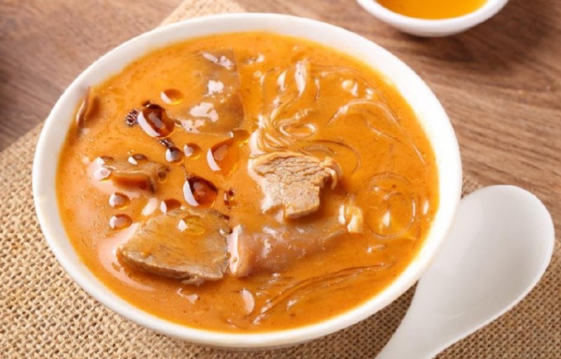 10 幾元做胡辣湯下鄉(xiāng)賣，油條售罄湯剩了？(圖3)