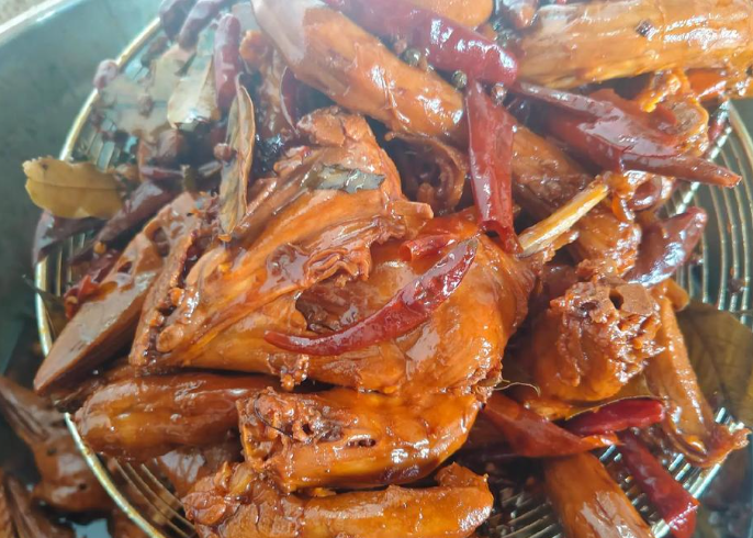 小本創(chuàng)業(yè)愁選品？3類熱門小吃項(xiàng)目助你起步