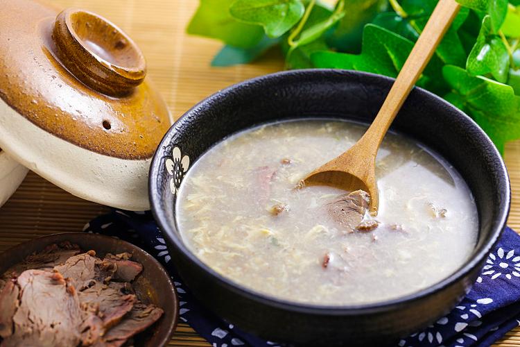 開糝湯館掙錢嗎？開店需要注意什么，未來發(fā)展怎么樣！(圖2)