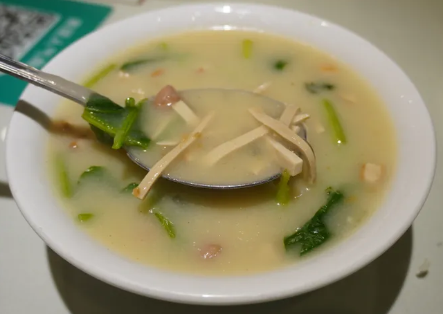 濟(jì)南甜沫的正宗做法？小吃里的人情滋味，學(xué)會(huì)技巧才更地道！(圖2)