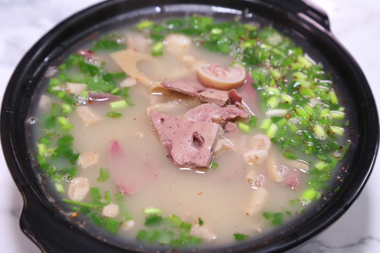 羊雜湯的做法和配料詳解？掌握這幾步，湯鮮味濃不腥不膻！(圖3)