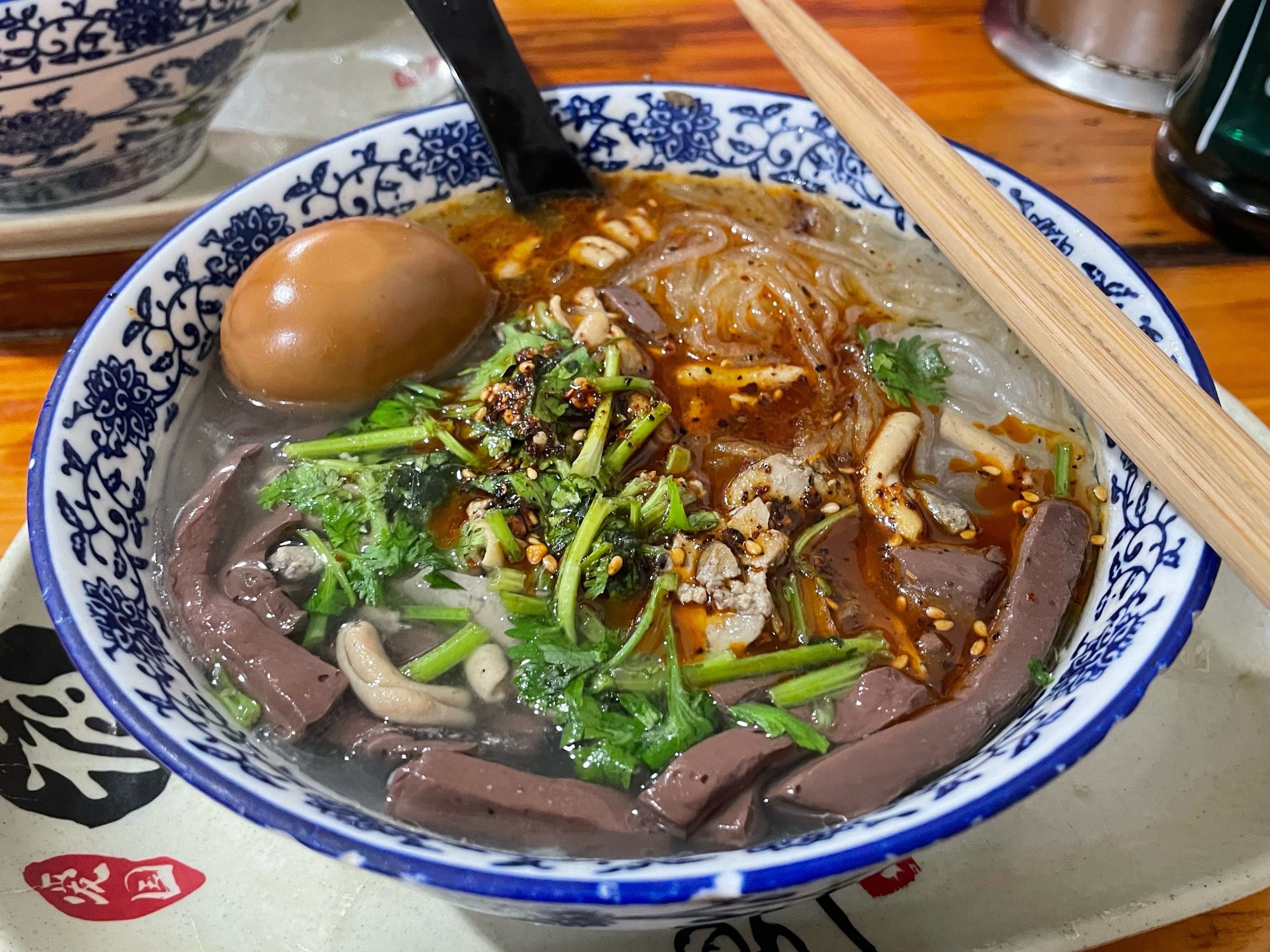 鴨血粉絲湯怎么做才正宗？湯鮮味濃、鴨香四溢的秘訣全在這里！(圖3)