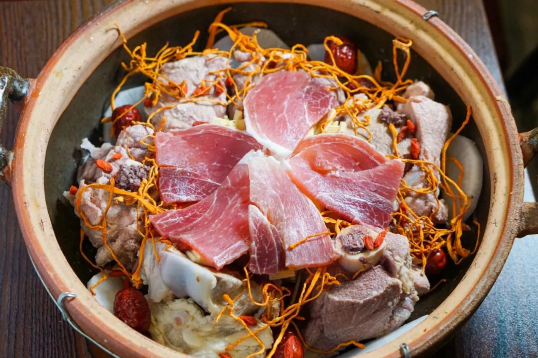 打邊爐技術(shù)培訓(xùn)靠譜嗎？核心湯底是靈魂，新手能不能學(xué)到正宗配方！(圖2)