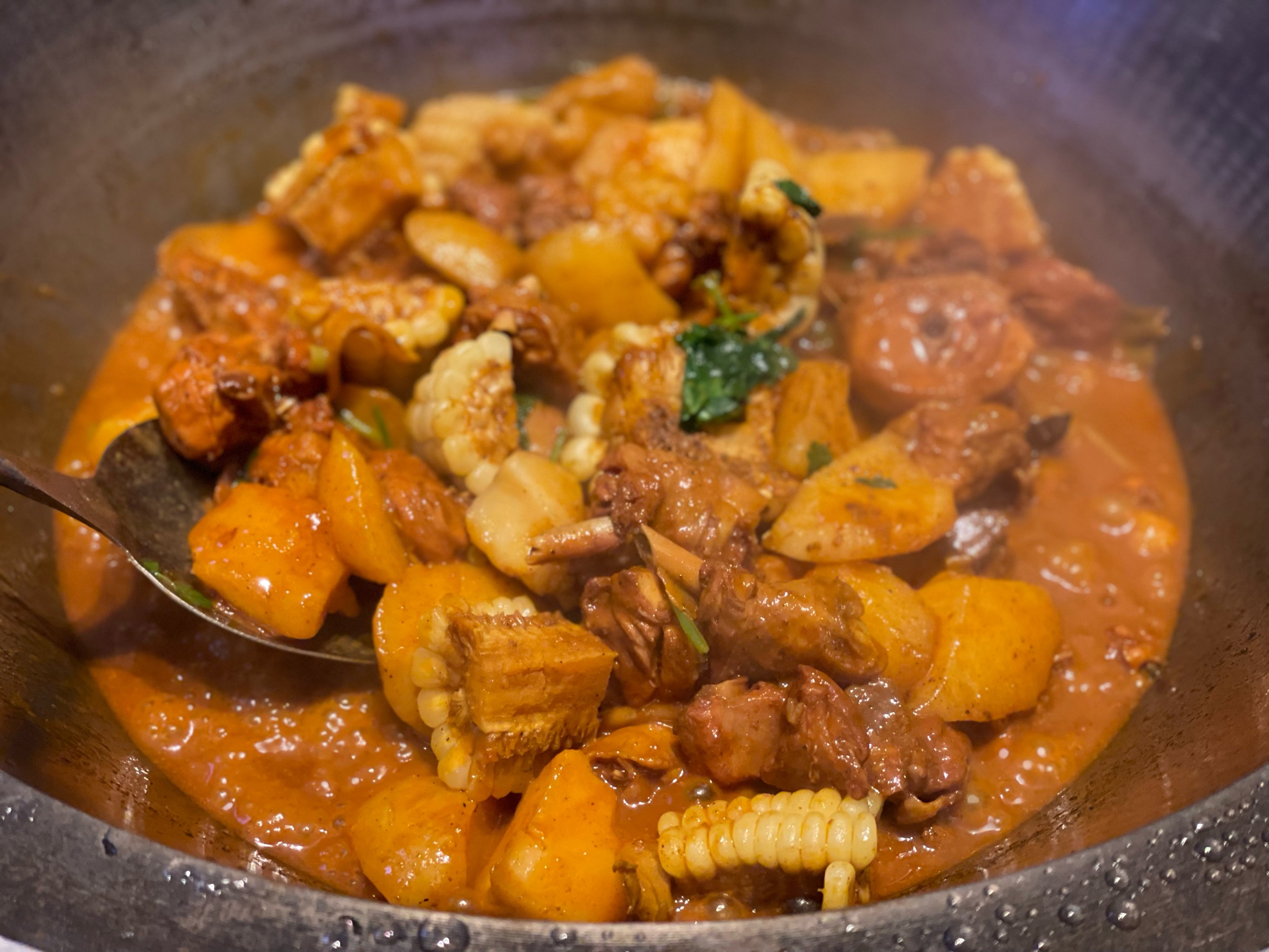 鐵鍋燉去哪學？別花冤枉錢加盟，學好技術(shù)自己干才是開店捷徑！