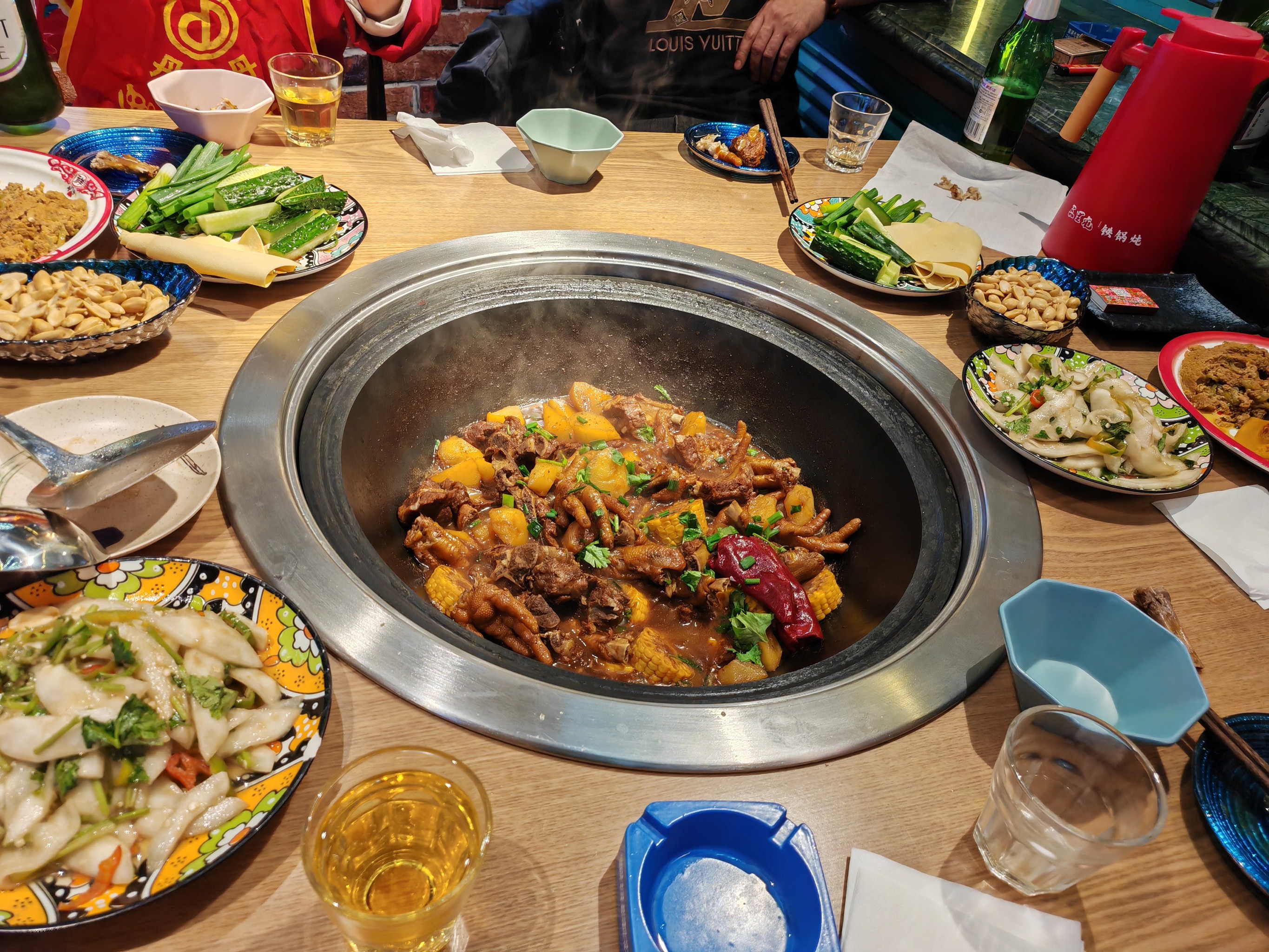 鐵鍋燉成本計算要注意哪些？開店投入細賬分明，想省錢必須提前規(guī)劃！