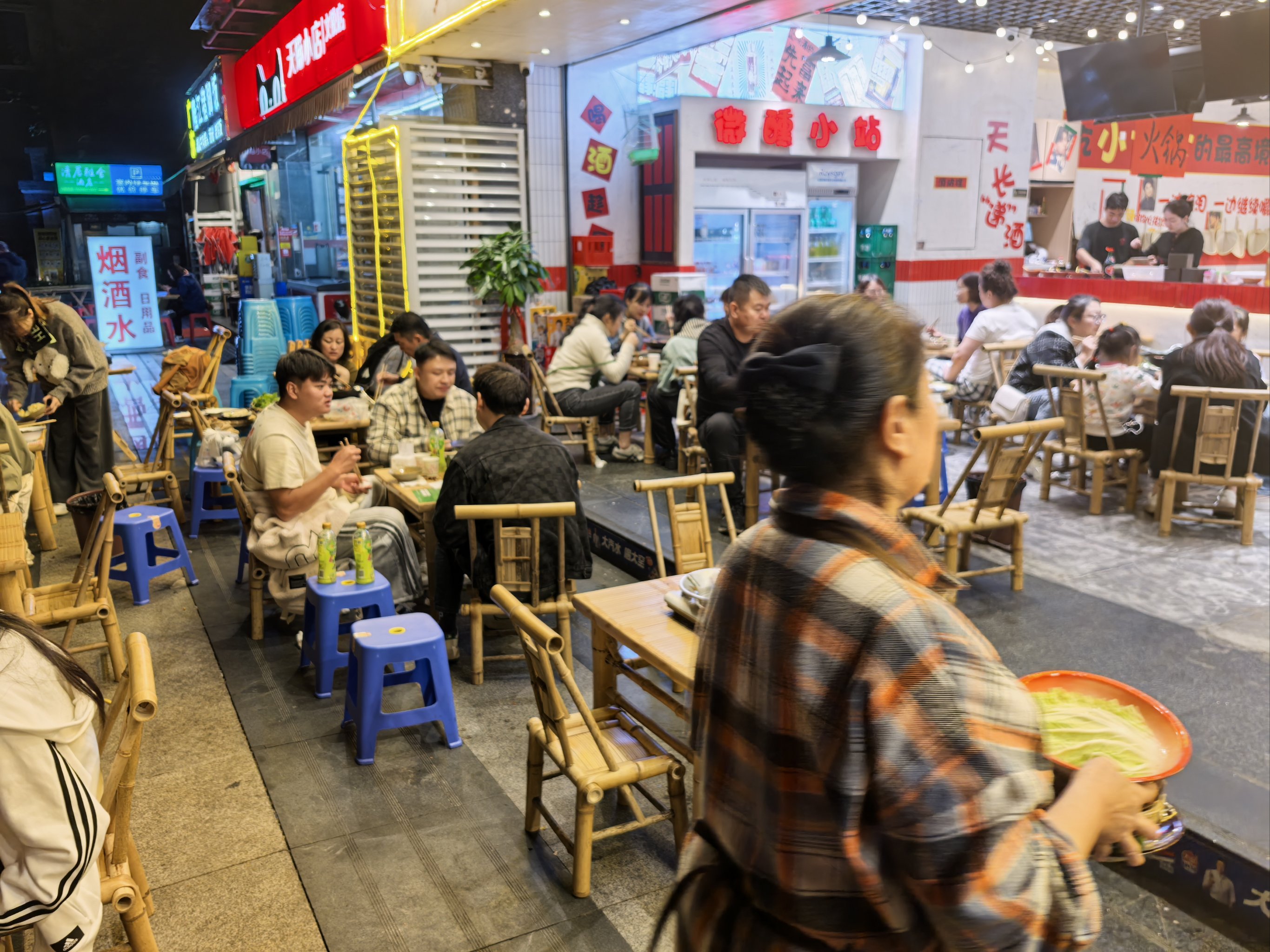 地攤火鍋利潤高嗎？不起眼的鍋邊生意，其實藏著你想不到的賺錢邏輯！(圖2)