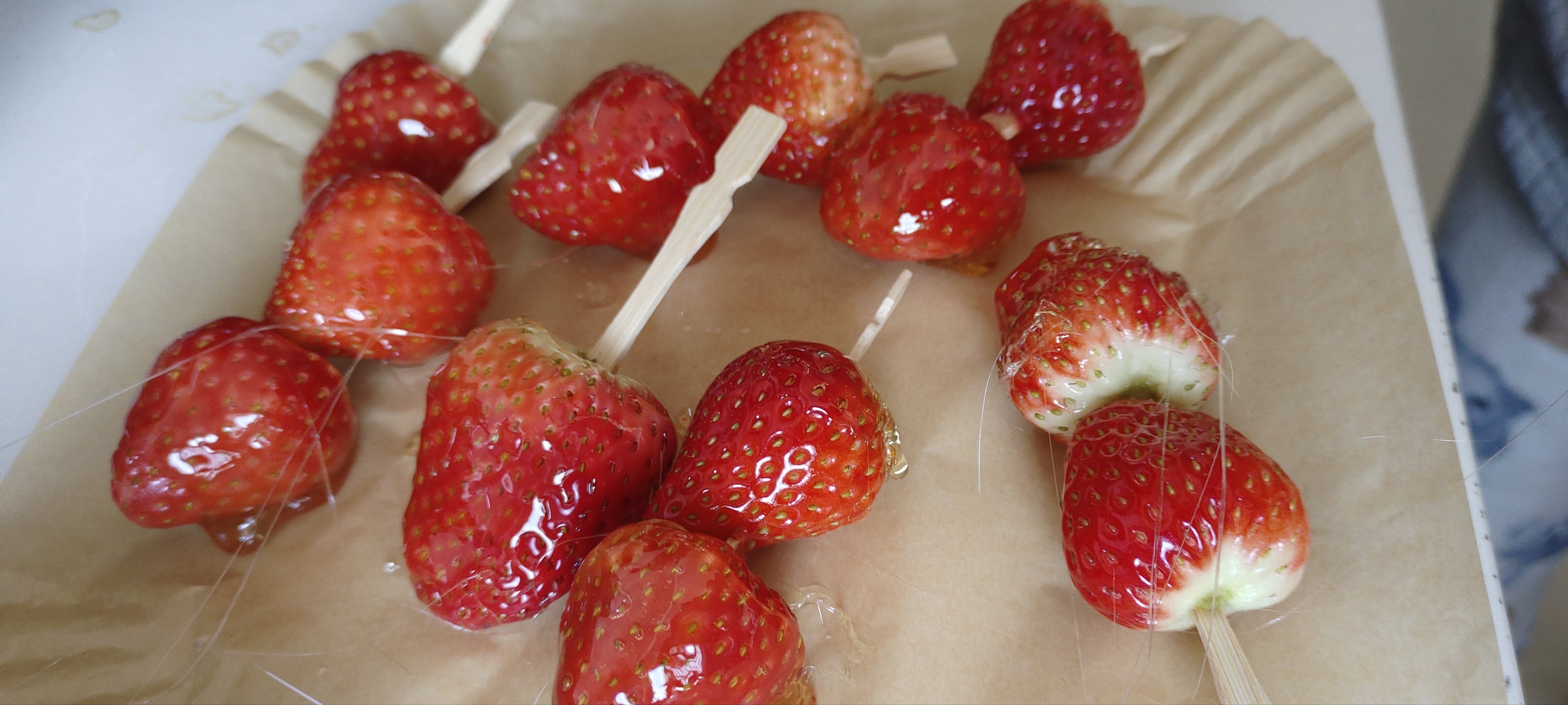 賣冰糖葫蘆賺錢嗎？從小攤到網(wǎng)紅檔口，看懂背后門道才能賺到真甜頭！(圖3)