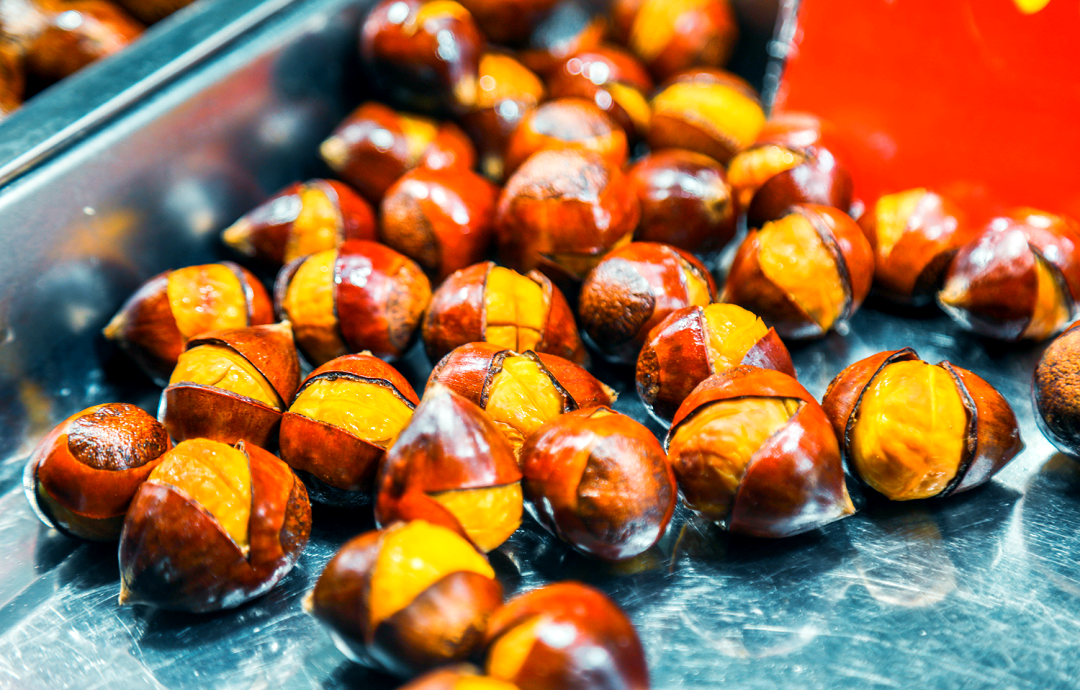 糖炒板栗好學(xué)嗎？掌握火候與技巧，新手也能輕松炒出滿街飄香的味道！(圖3)