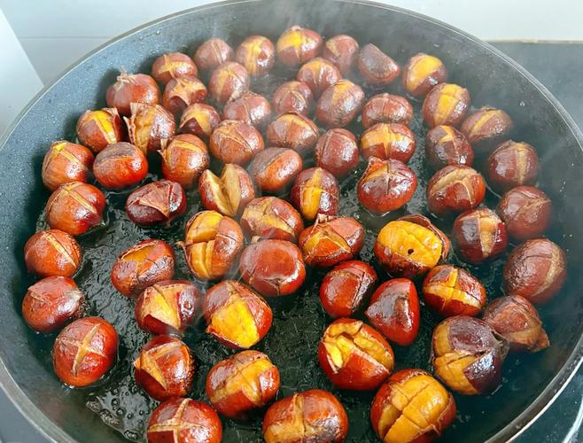 學(xué)炒板栗一般學(xué)費(fèi)多少？掌握糖色火候與香氣秘訣，一次學(xué)會(huì)終身受用！(圖3)