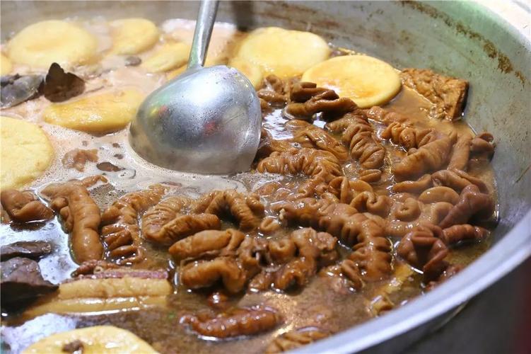 鹵煮火燒只賣這一樣夠不夠賺錢？要不要搭配涼菜鹵貨一起賣？(圖2)