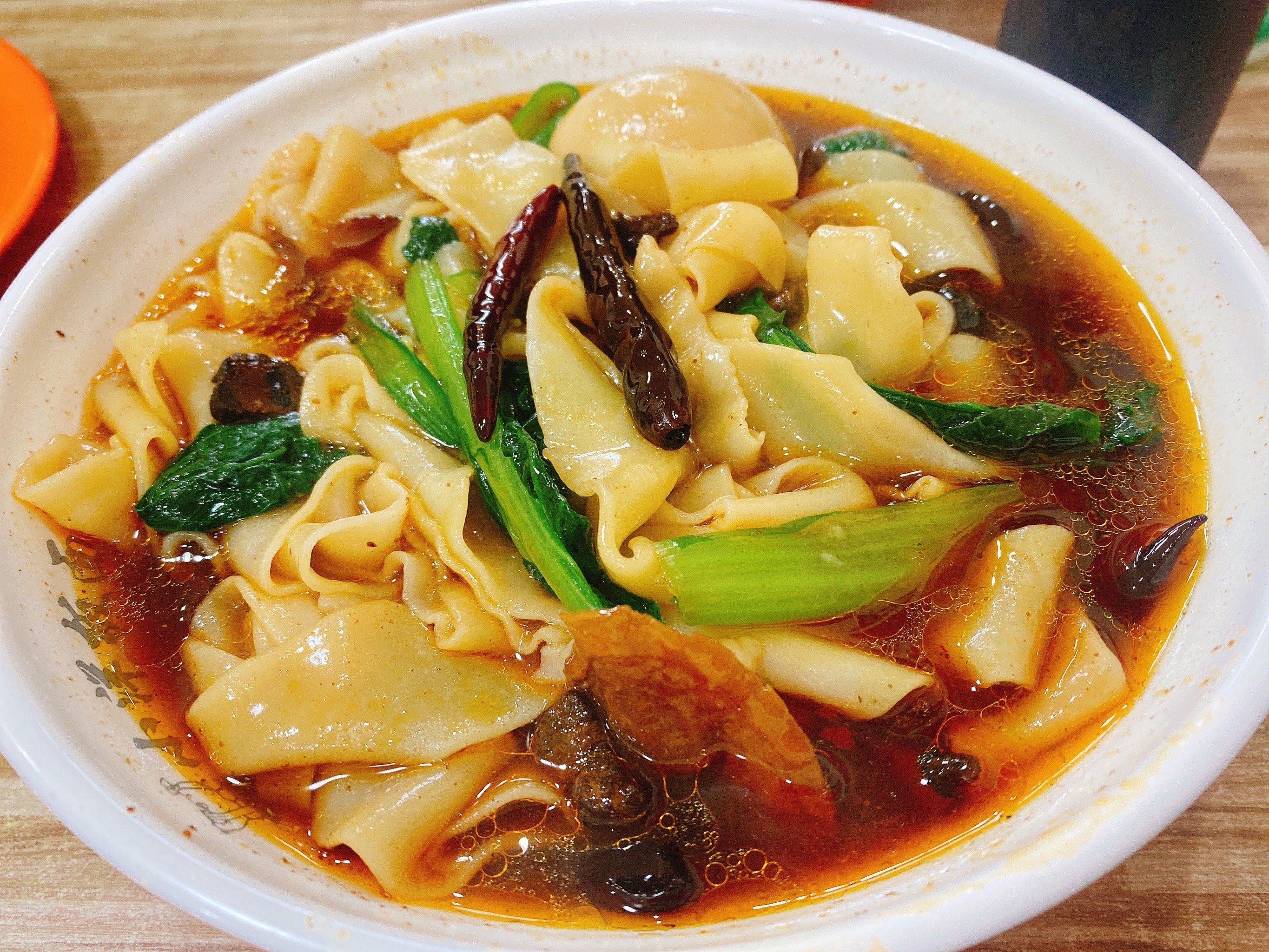 安徽板面的做法和配料怎么掌握？學(xué)會(huì)關(guān)鍵細(xì)節(jié)味道才正宗(圖2)