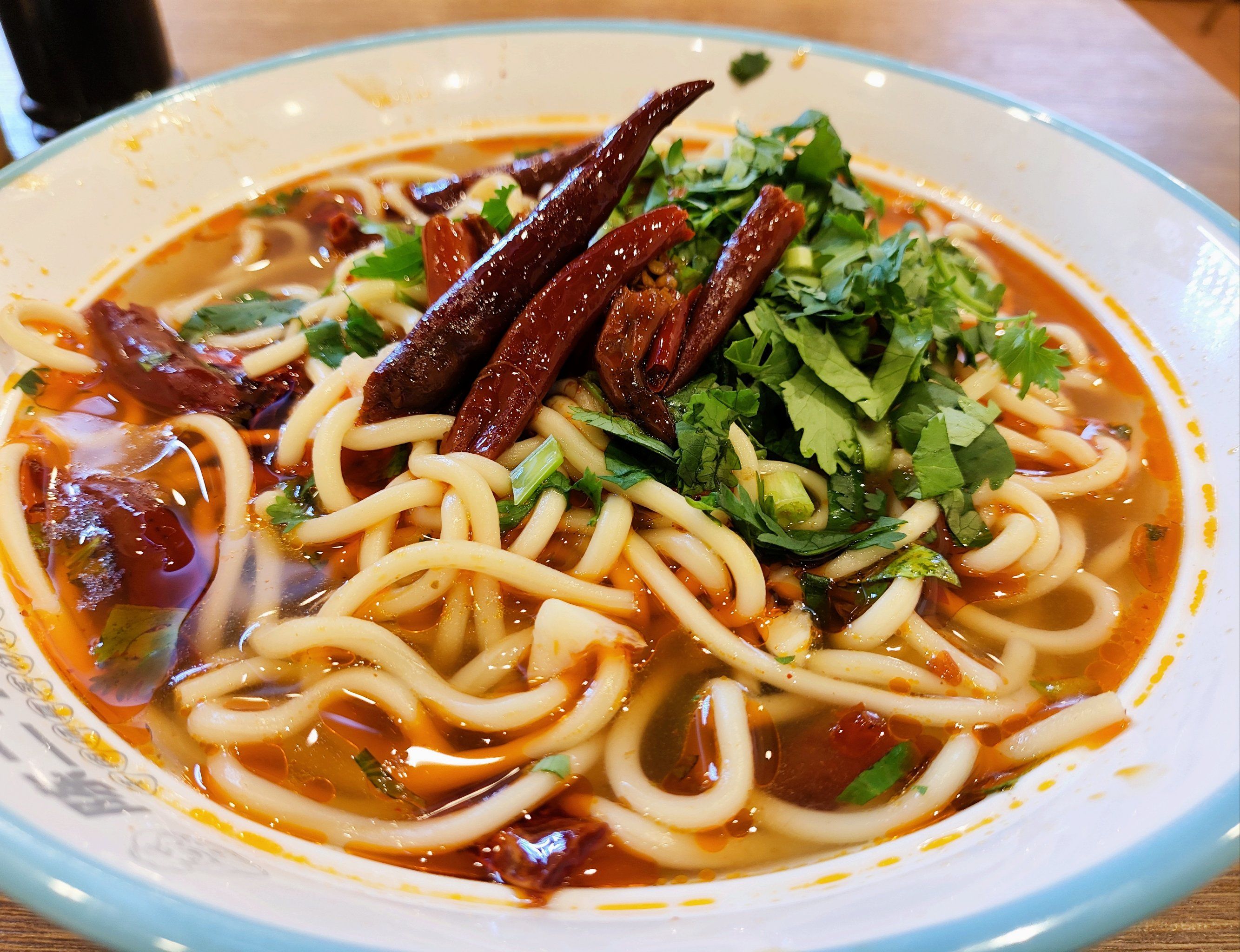 安徽板面的做法和配料怎么掌握？學(xué)會(huì)關(guān)鍵細(xì)節(jié)味道才正宗(圖3)