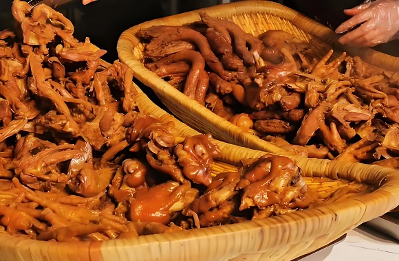 小吃行業(yè)大揭秘：這些項(xiàng)目讓你輕松賺大錢！(圖3)